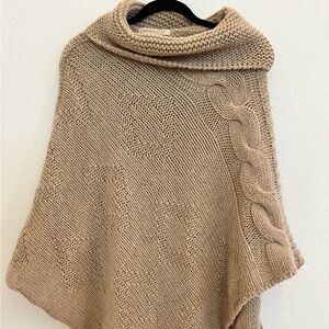 Luxury‎ Neutral Cable Knit Poncho Alpaca Blend Cowl Neck Cozy Spring Layering
